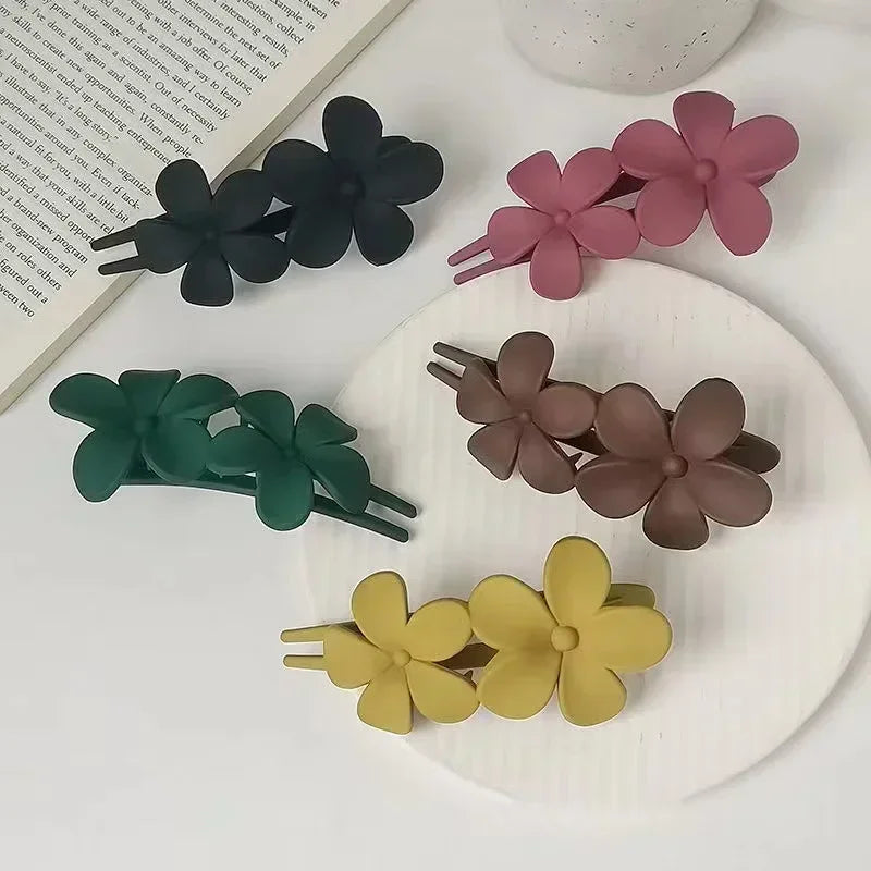 Flower Hair Clip Headdress Women Hair Clips Back Head Spoon Coiled Hair Hairpin Large Duckbill Clip Ponytail Clip