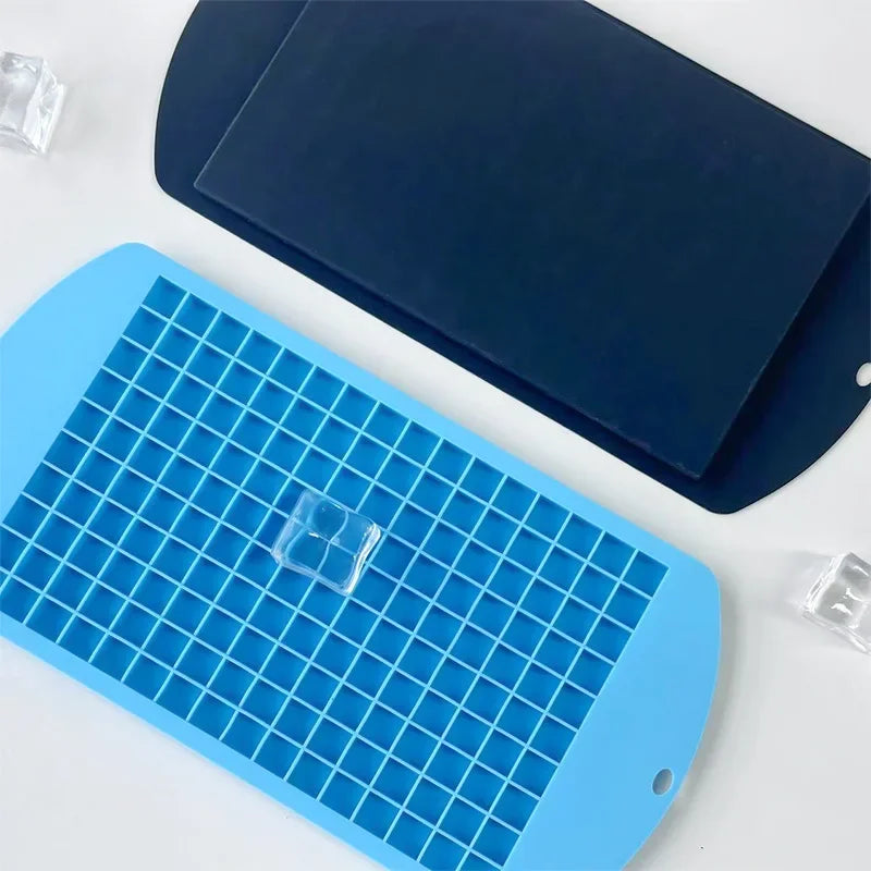 Mini Ice Box Food Grade Material Small Cube Maker 160 Small Grid Crushed Ice Pure Silico detail view