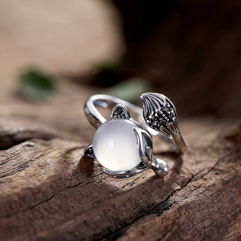 Sweet Little Fox Animal Garnet Stone Thai detail view