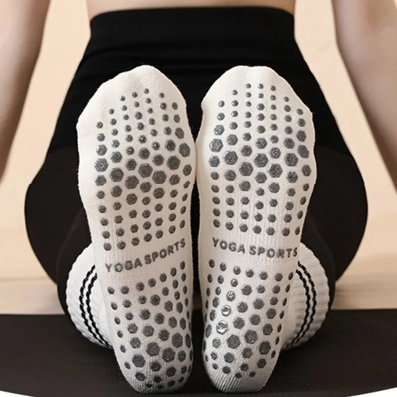 1/3/5 Pairs High Quality Bandage Yoga Socks Women Anti Slip Quick Dry Breathable Yoga So detail view