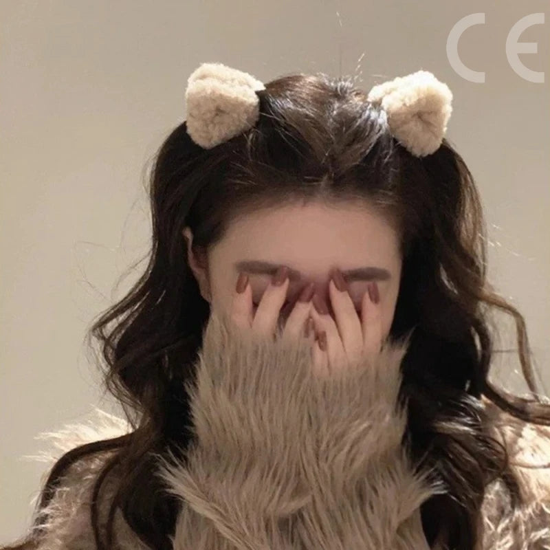 Ears Shape Hair Clips Women Sweet Beige Duck Beak Clip Hairpin Girls Headwear Hair lifestyle view