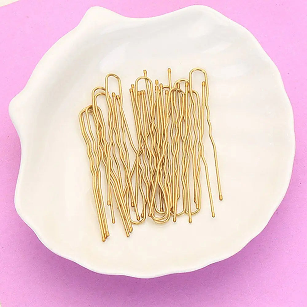 20PCS 5/7cm U Shaped Hairpin Gold Bridal Hairstyle Tool Alloy Gifts Barrette Hair Cli lifestyle view