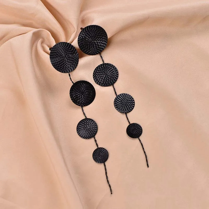 Vintage Metal Round Long Tassel Drop Earrings for Women Exaggerated Black Geometric additional angle