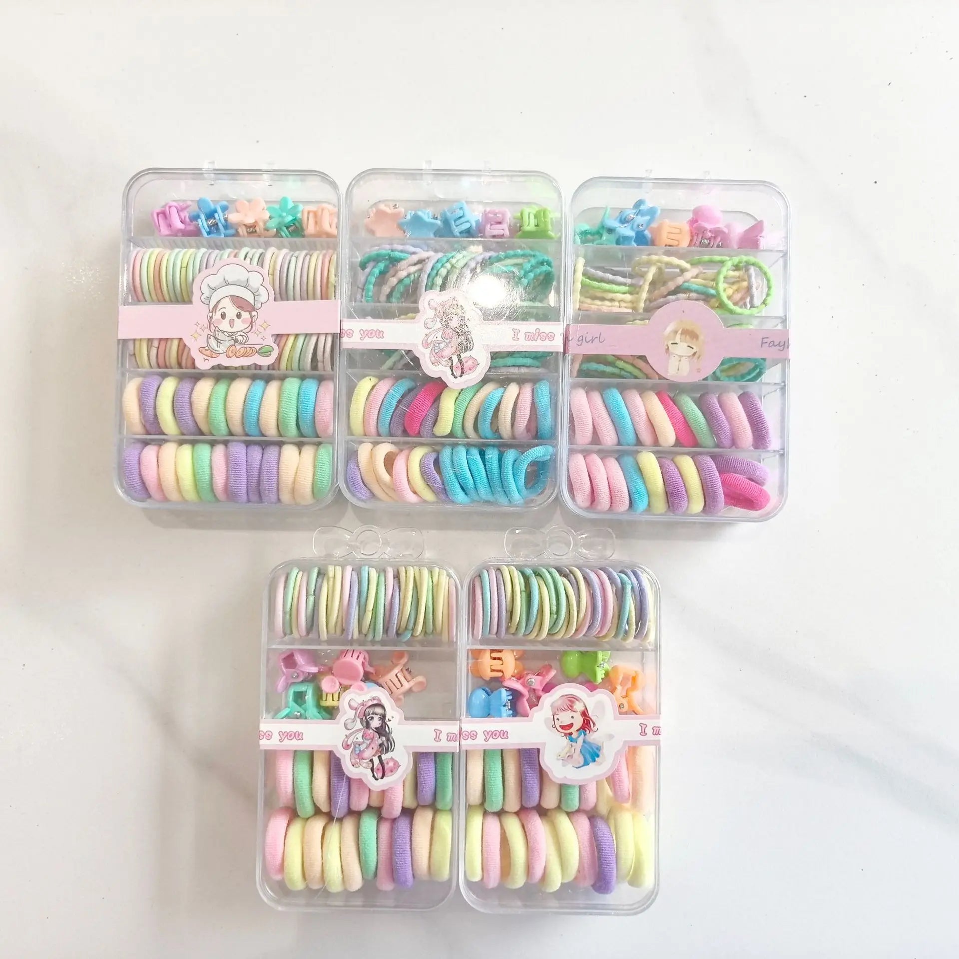 A large quantity of children's cute hair accessory set. Children's hair accessory combination set