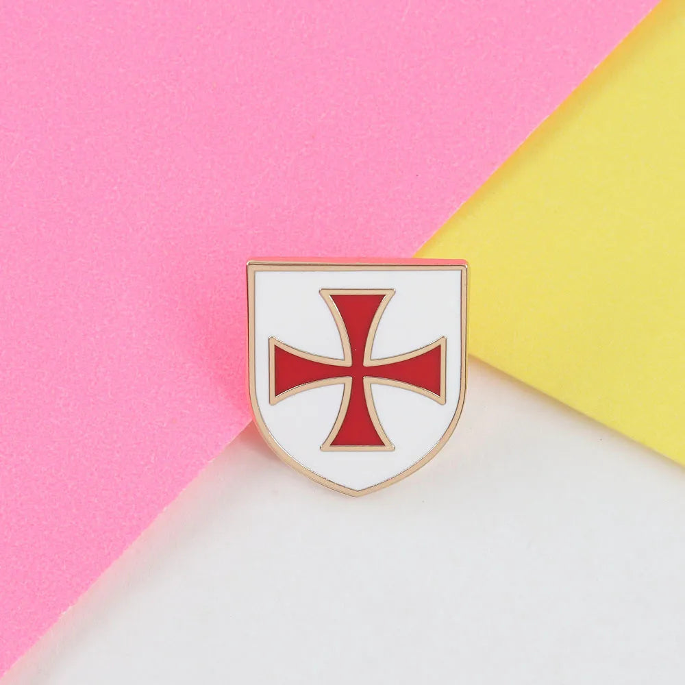 Knights Templar Cross Brooch Vintage Copsplay Badge Collar, Backpack and Accessory Gifts detail view