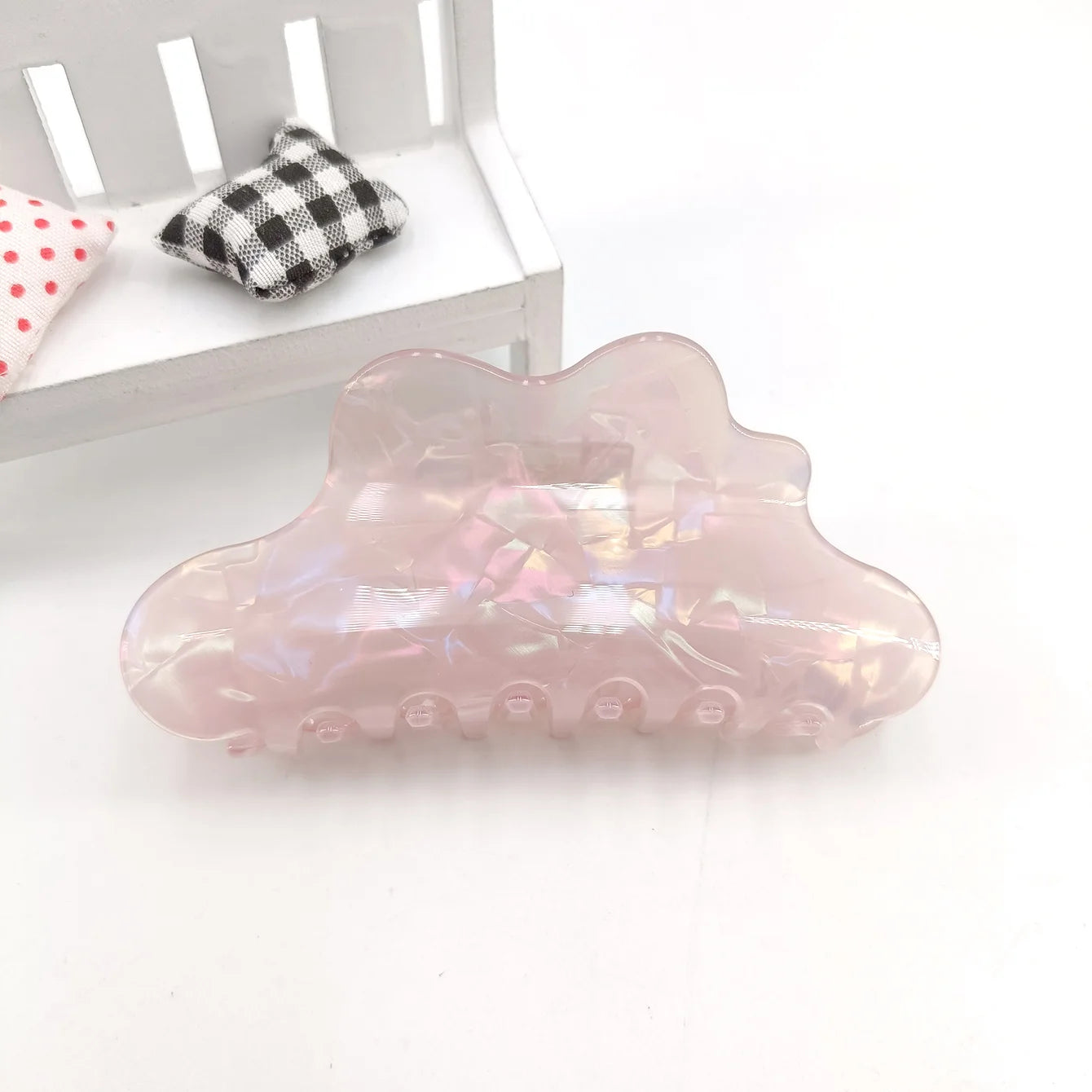 Fantasy Color Mermaid Color Cloud Shape Hair Clip Grab Clip Imitation Acetate Hair Cli close-up view