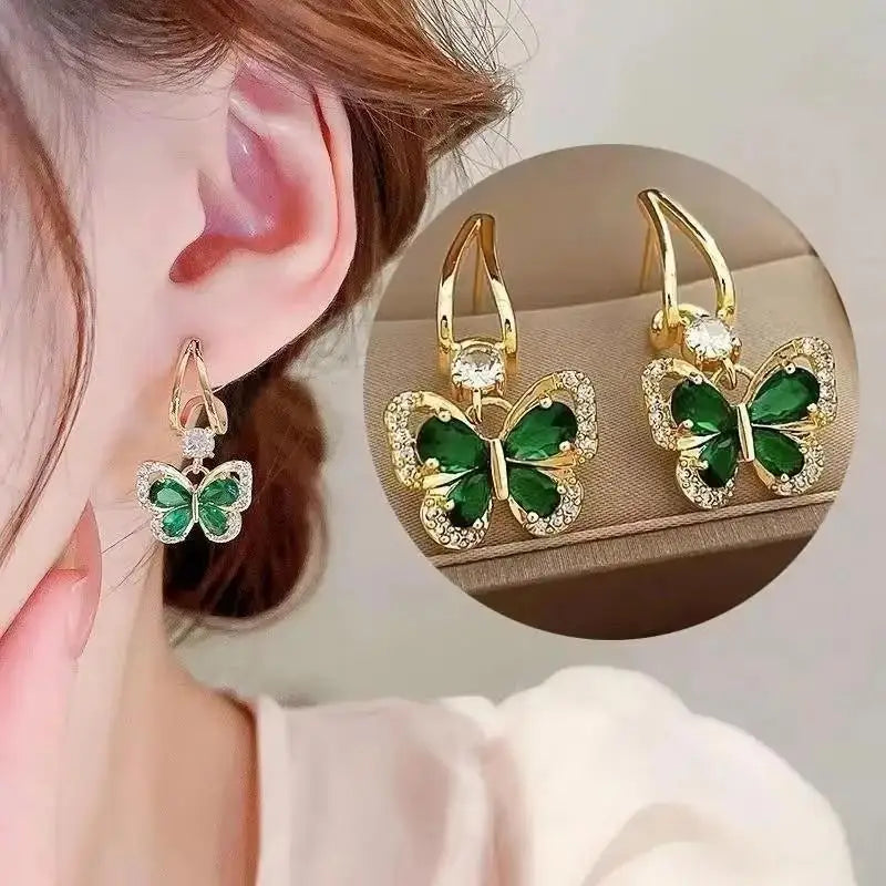 Korean Fashion Seven Star Zircon Earrings | Luxury Crystal Stars Stud Earrings detail view