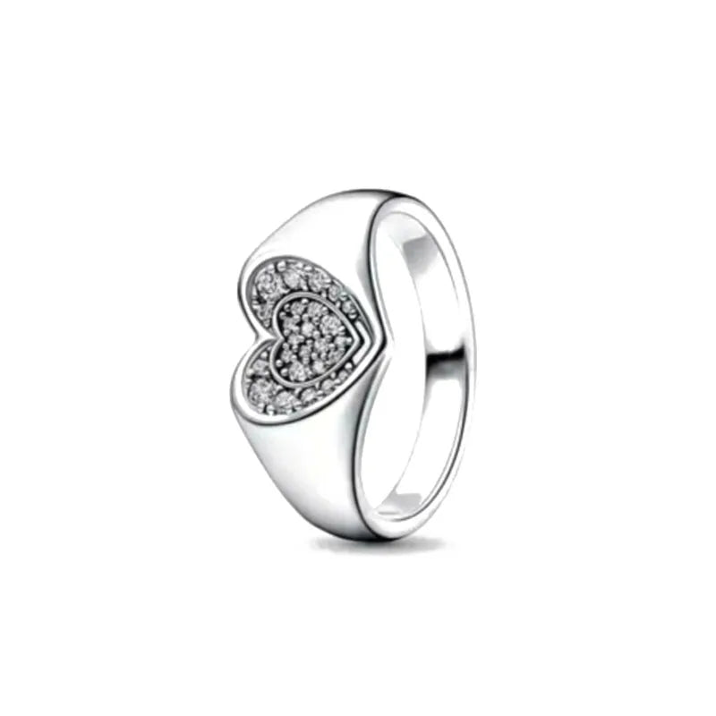 Hot Selling 925 Silver Blue, Green, Heart-Shaped Square Ring Suitable For Women's Exqu close-up view