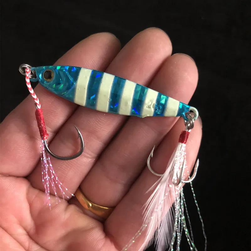 Shore Cast Fishing Lure Slow Shaking Jigbait 7g/10g/15g/20g/25g/30g/40g/60g Jig Artif lifestyle view