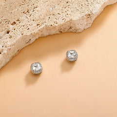 TOPGRILLZ 1 Pair Square Iced Out Cubic Zirconia Brass Magnetic Ear Clip Simple Fashion N detail view