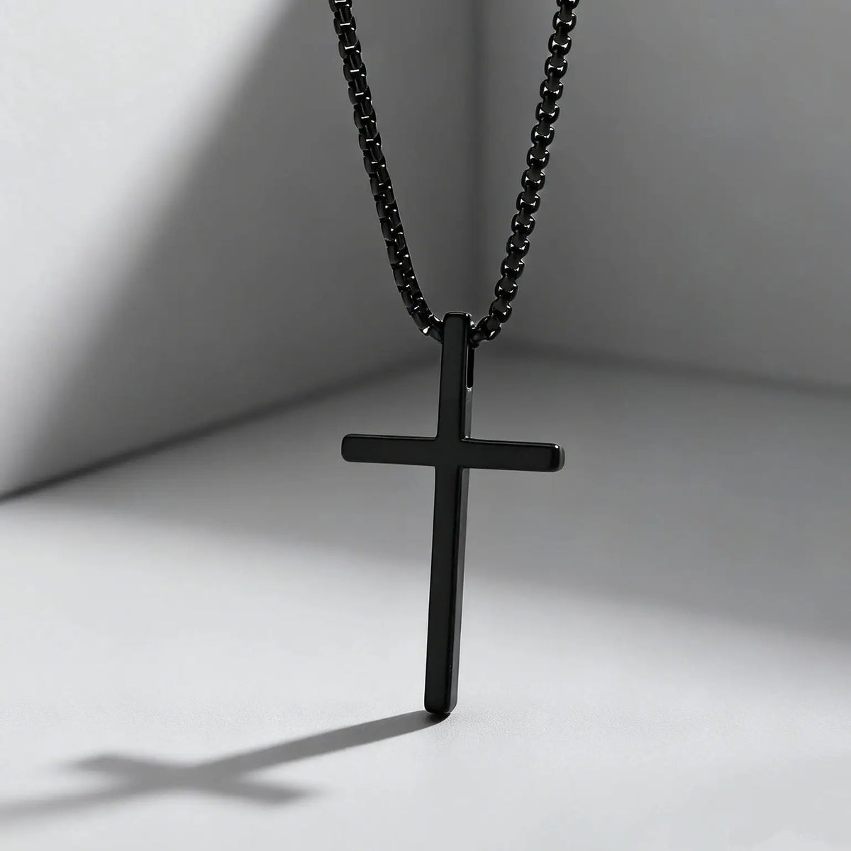Fashionable Cross Pendant Necklace | Unisex Stainless Steel Box Chain detail view