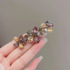 High-end Crystal Flower Hairpin Women's Back of Head Half-tied Spring Clip Hair Clip S close-up view