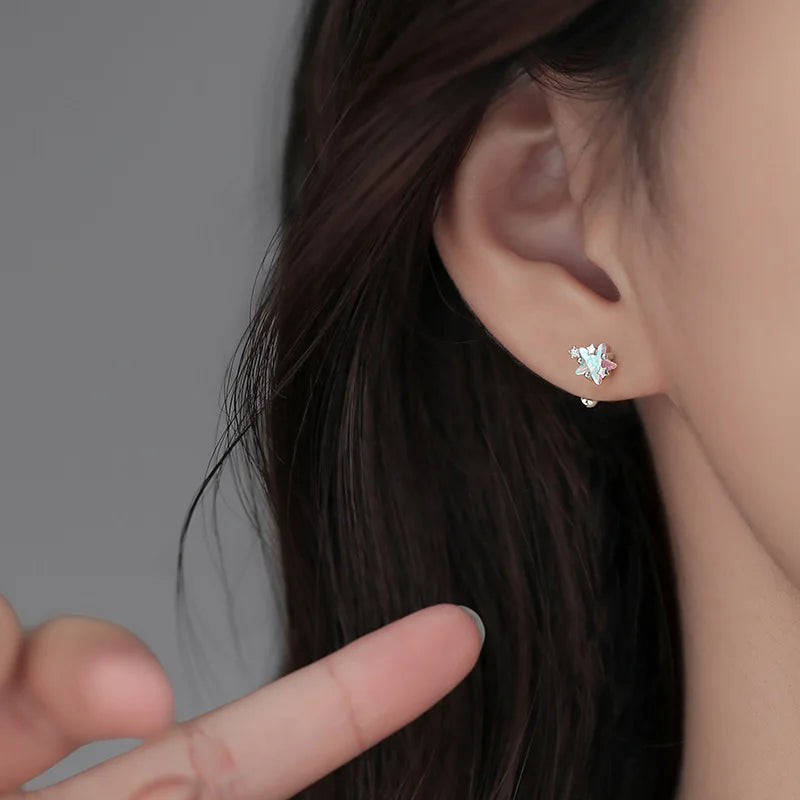 Gradient Zircon Star Piercing Stud Earrings Shiny Spiral Ear Bone Earrings for Women W close-up view