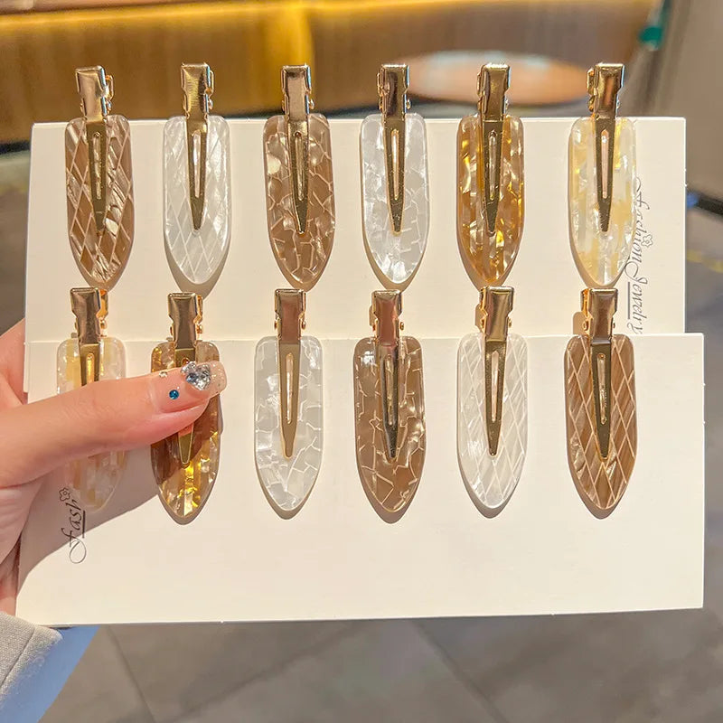 4pcs Simple Mixed Color Hair Clips Side No Trace Bangs Duckbill Clips Elegant Ladies lifestyle view