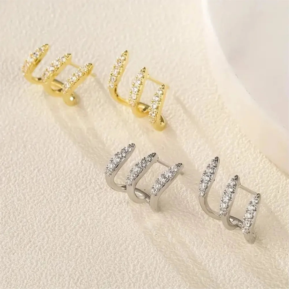 Rhinestone Three-Claw Earrings 2 Pcs
