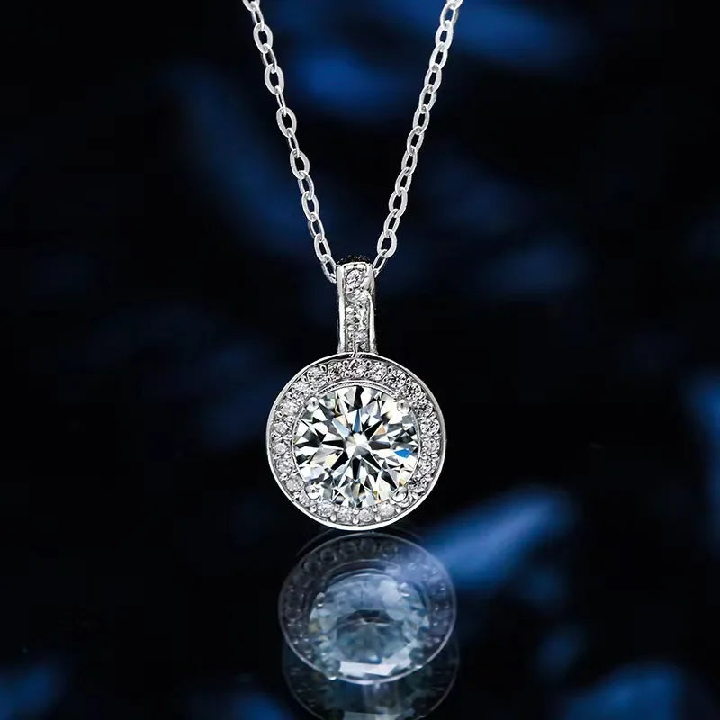 925 Sterling Silver Necklace Fashion Italian Silver Necklace Jewelry for Men and Wome lifestyle view