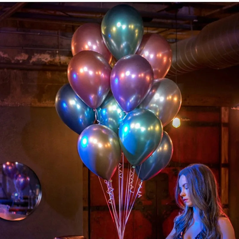 30pieces Metal Latex Balloons Birthday Party Balloons close-up view