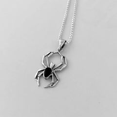 Huitan Cute Spider Animal Pendant Necklace for Girls Silver Color Chain Necklace Y2K S close-up view