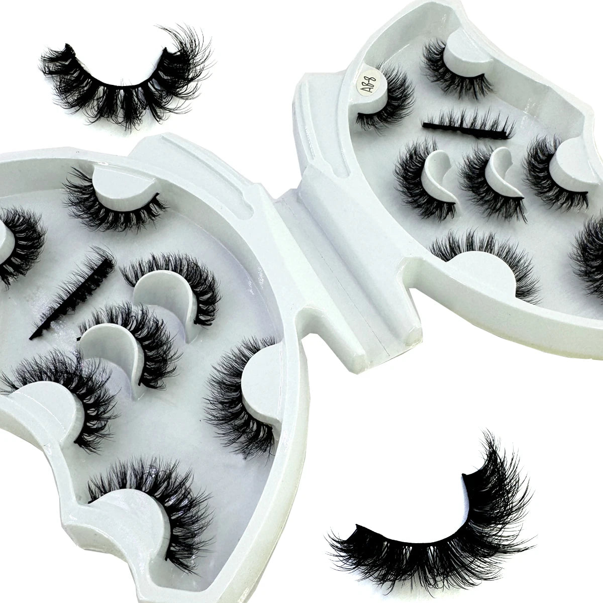 5-8 Pairs Natural Russian Striped Mink Lashes | 3D Volume Wavy False Eyelash Extension close-up view