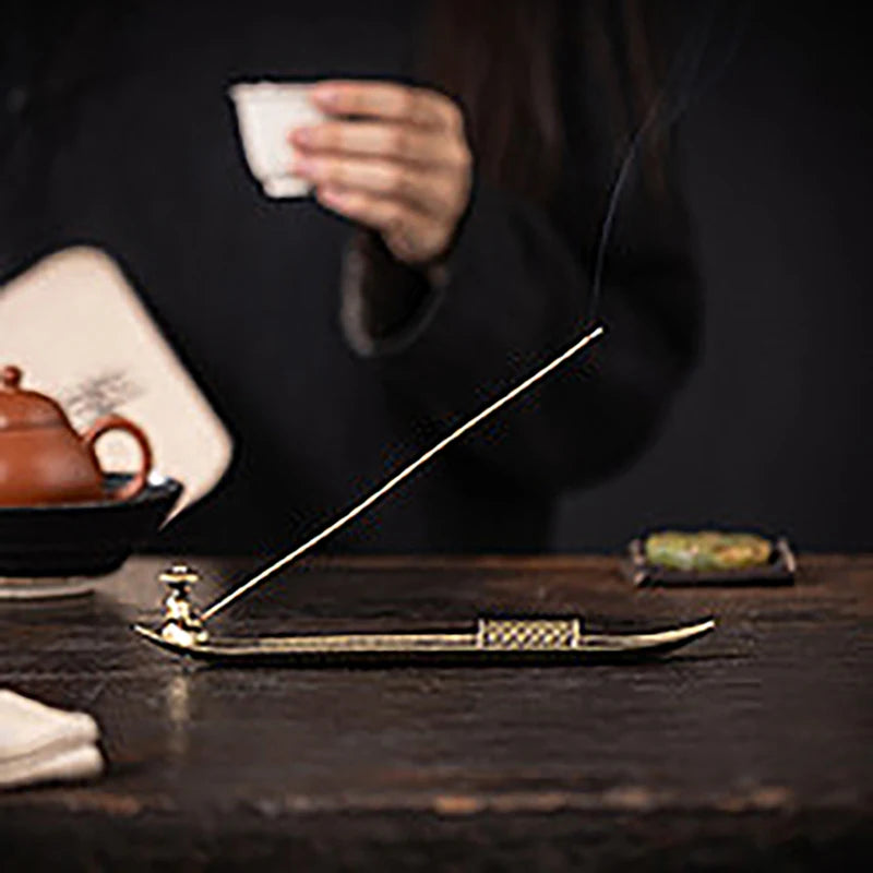 Traditional Japanese Incense Holder Old Men Fishing Boat Design | Aromatherapy Ornament for Home Dec