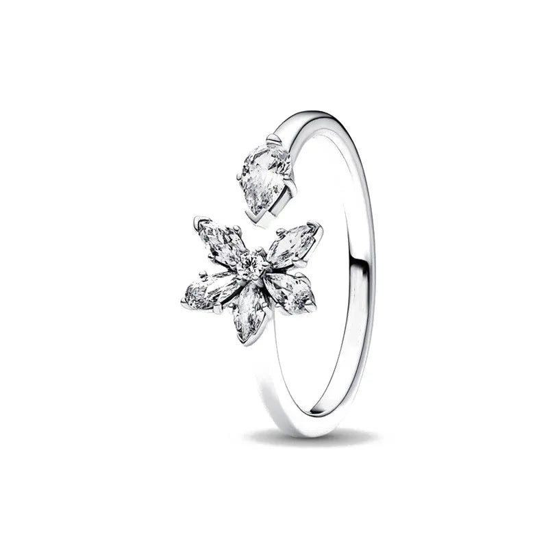 Hot Selling 925 Silver Blue, Green, Heart-Shaped Square Ring Suitable For Women's Exq lifestyle view