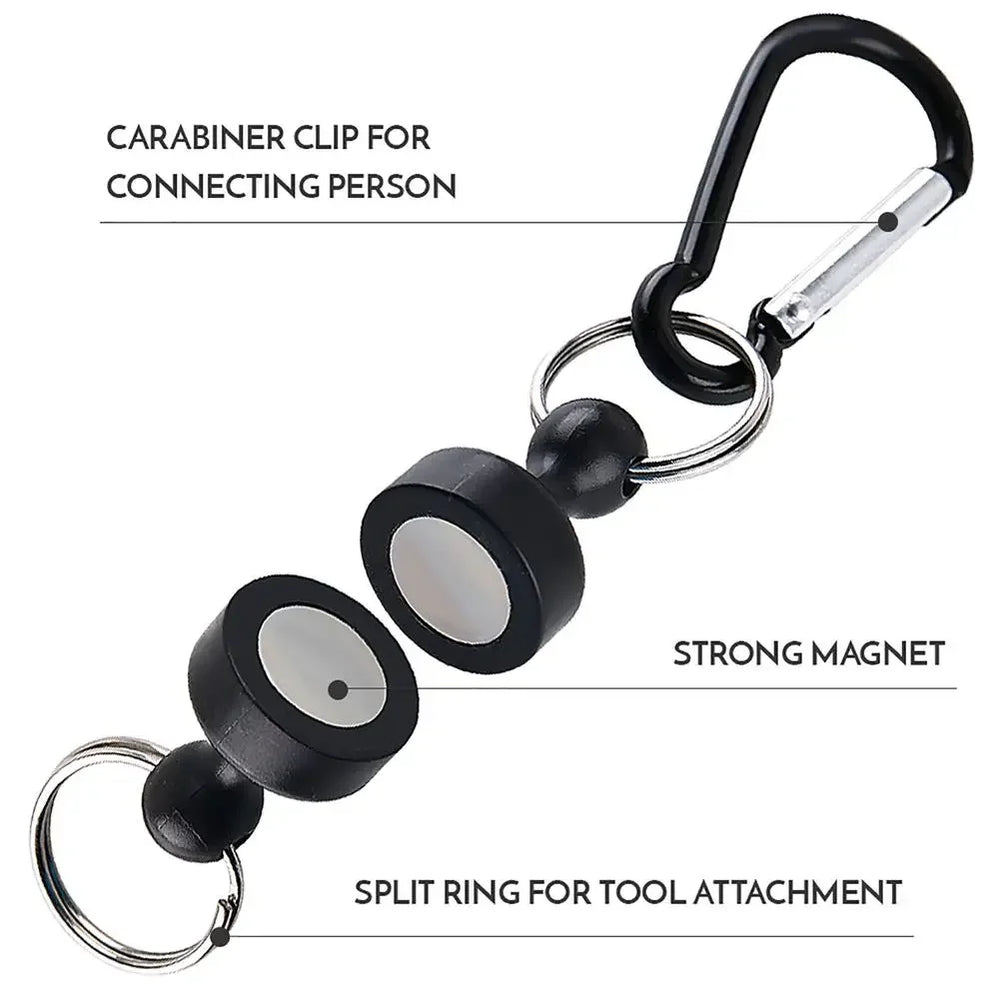 Fishing Magnetic Buckle With Keychain Carabiner Anti-falling Outdoor Fishing Clip Fis lifestyle view