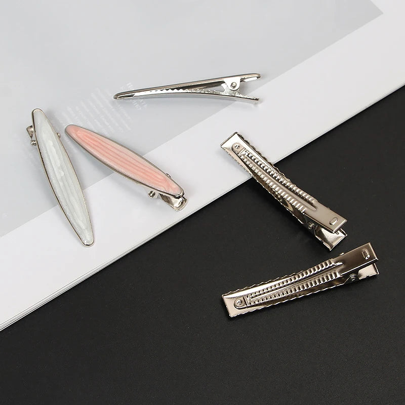 Simple Wave Oval Pink Seamless Hair Clip Women Acetate Bangs Duckbill Hairpins Stylin lifestyle view