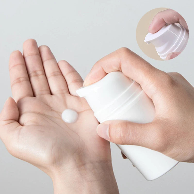15/30/50ml Empty Airless Pump Bottles Mini Lotion Vacuum Cosmetic Containers Women Make detail view