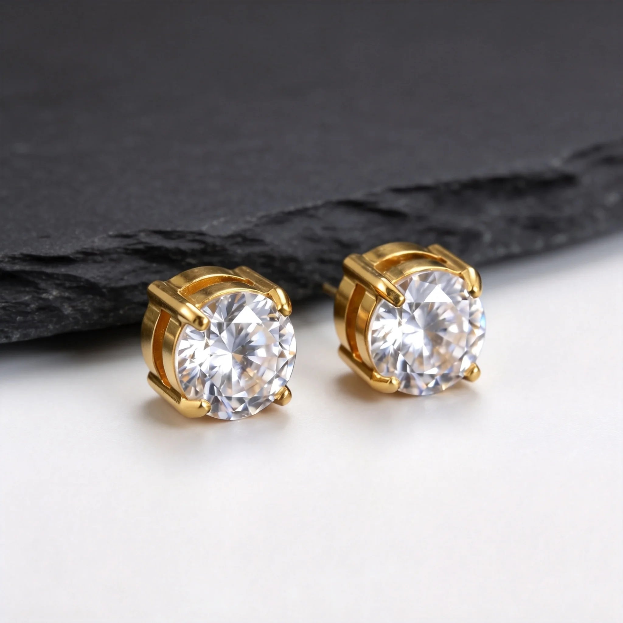 Hip-hop Zircon Magnetic Clip Earrings for Men Women,Anti Allergy Stainless Steel Non Pie detail view