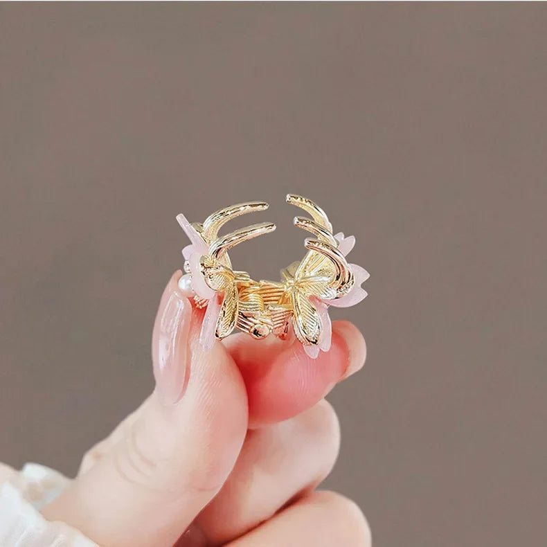 Japanese Style Sakura Mini Hair Claw High-end Princess Head Top Clip Women's Bangs Si lifestyle view