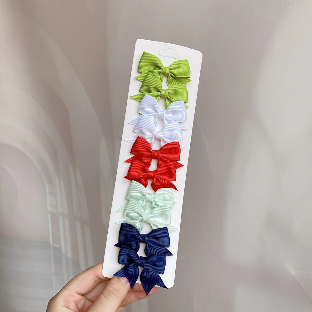 10Pcs/Set Solid Color Kids Bows Hair Clips for Baby Girls Handmade Ribbon Bowknot Hai lifestyle view