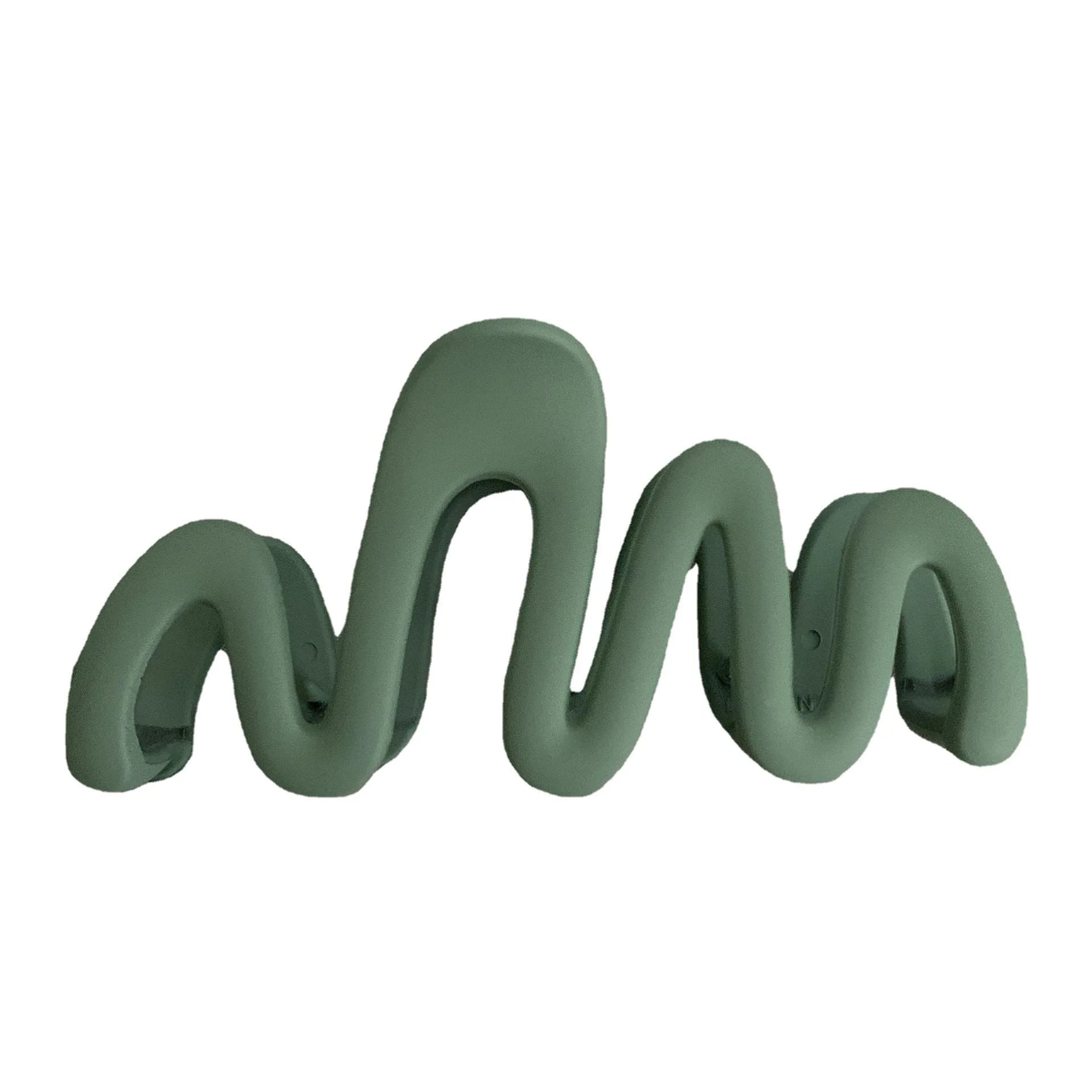 2023 New Trendy Curve Matt Hair Claw Clip Large Shark Crab Hair Clips Women Hair Acce lifestyle view