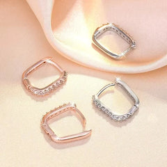 Original designer 925 Sterling Silver Elegant Crystal Jewelry Fashion Zircon Circle Hoop detail view