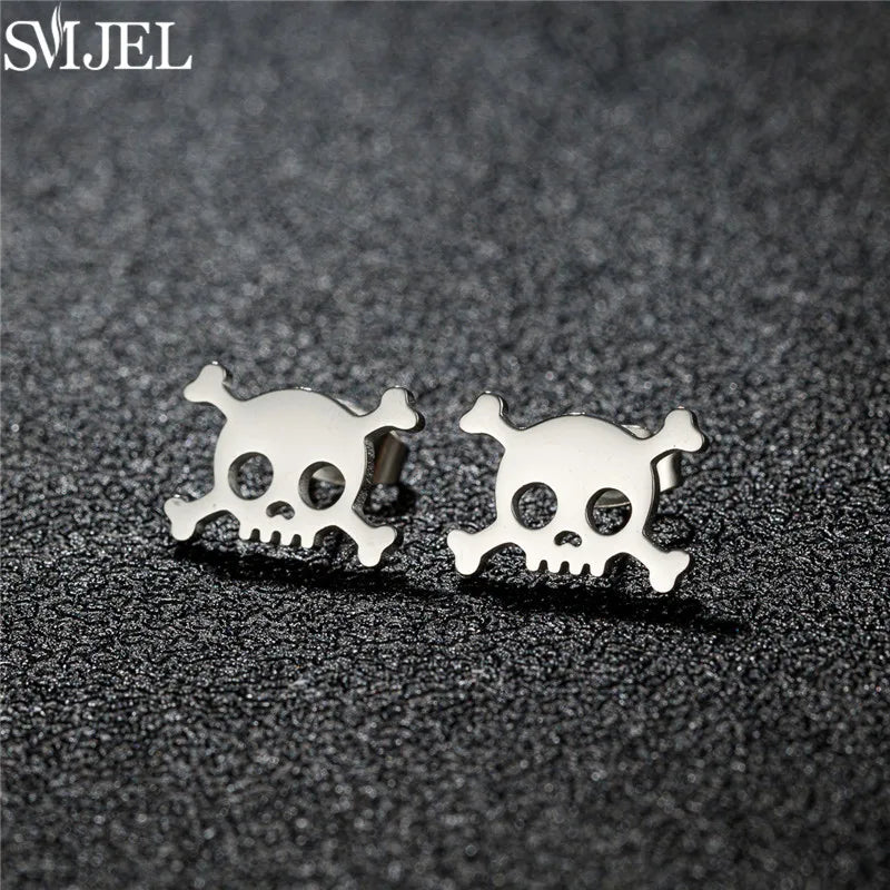 Punk Halloween Earring Black Stainless Steel Ghost Pirate Skull Stud Earrings Women Me close-up view