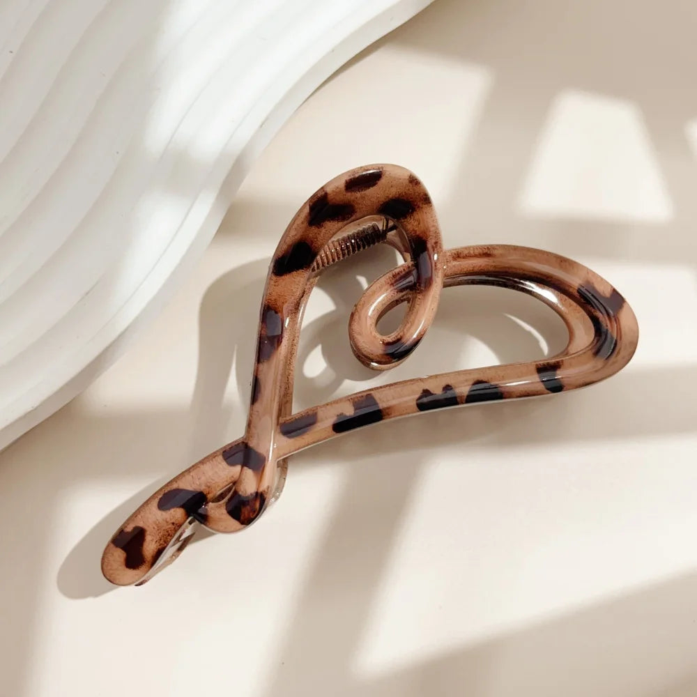 19 Styles Hair Claw Clips for Women Flower Cross Dots Heart Geometric Chic Barrettes Gri detail view