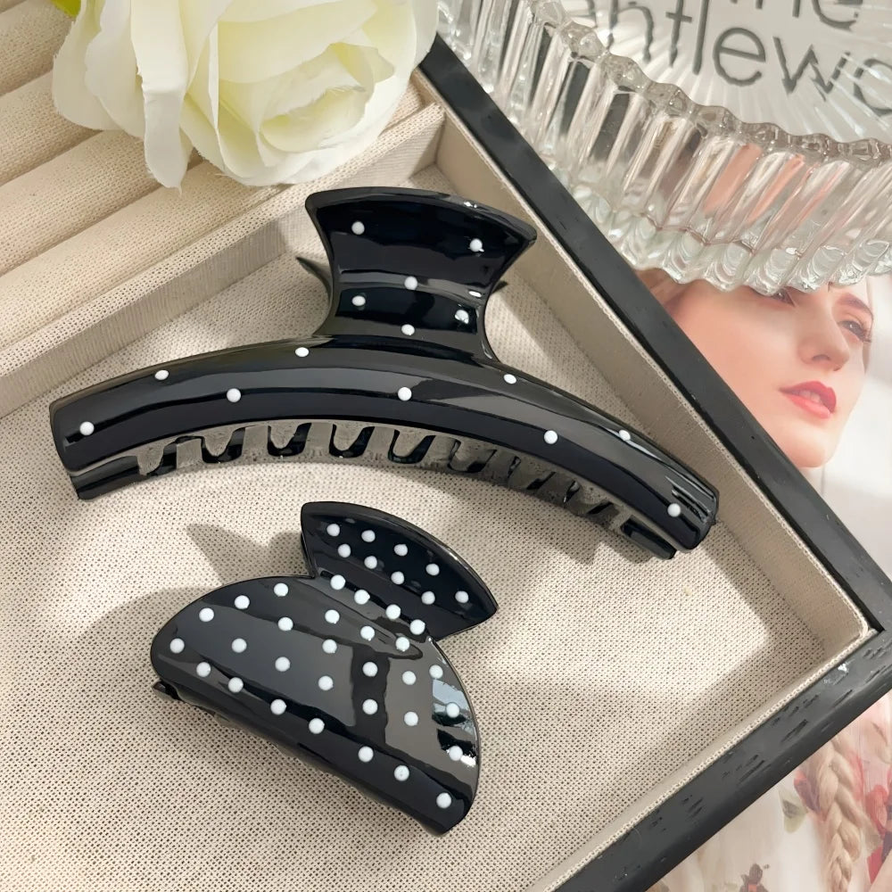 2pcs/set Hair Claw Clips for Women Girls Heart Bow Dots Leopard Large Small Crab Hair lifestyle view