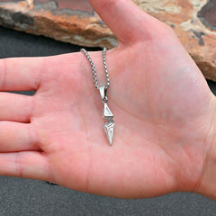 VNOX White Blue Zircon Rhombus Pendant Necklace, Stainless Steel Hypoallergenic Jewelry for Men, Valentine's Birthday Party Gift