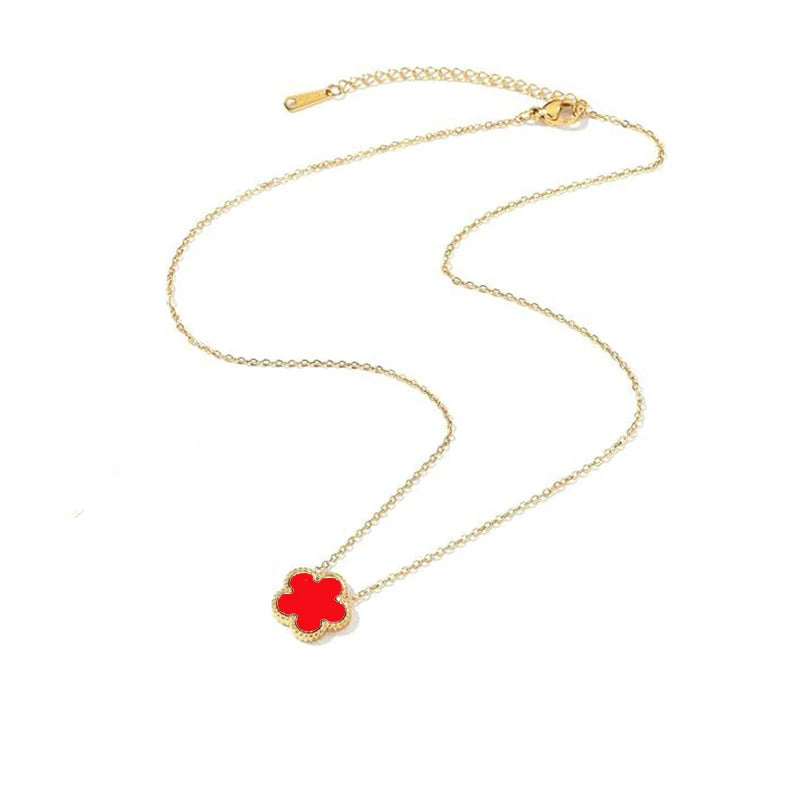 14K Gold Plated Stainless Steel Necklace Woman Five Leaf Petals Double Sided Necklaces close-up view
