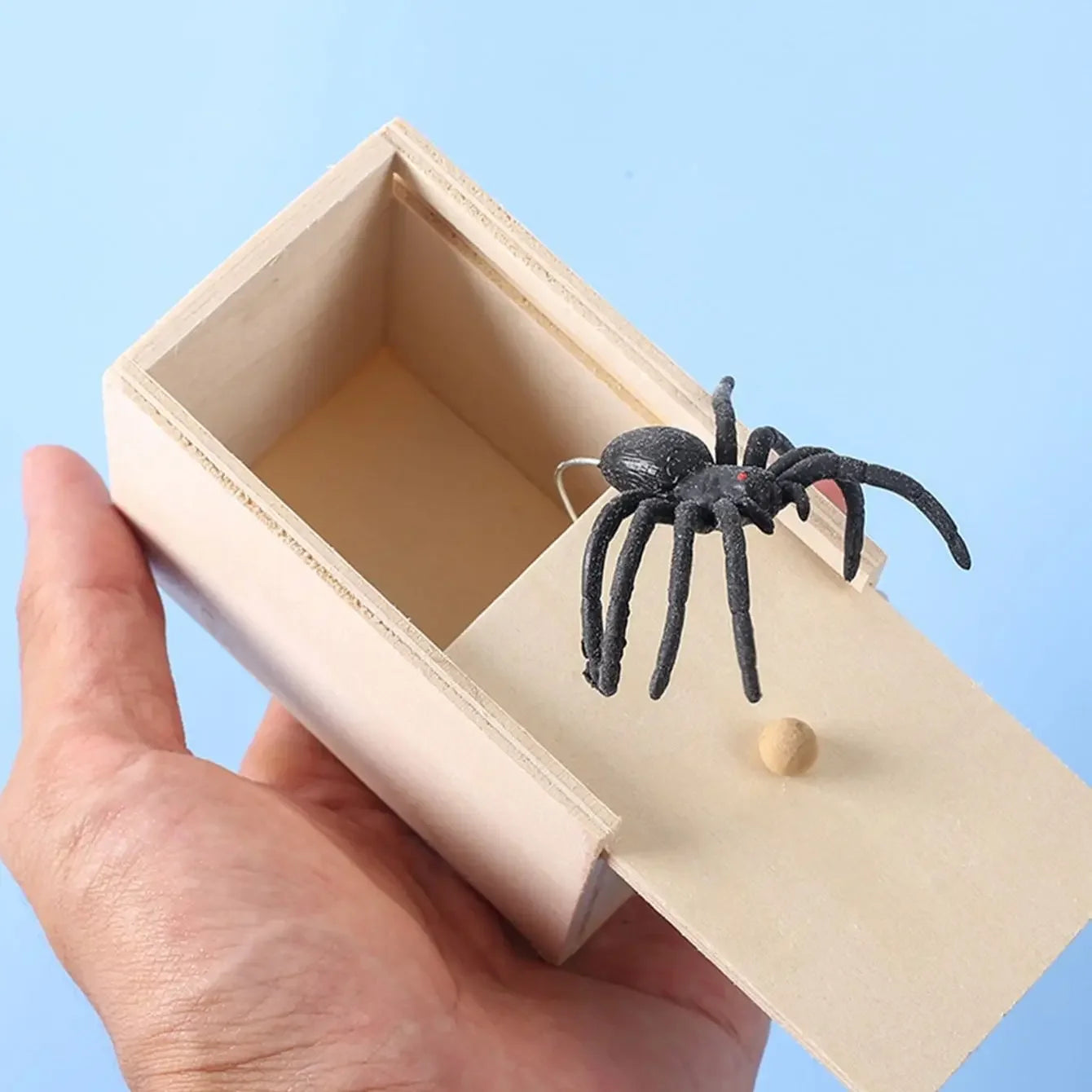 1PC-Wooden Prank Trick Practical Joke Home Office Scare Toy Box Gag Spider Parents Friend Funny Play