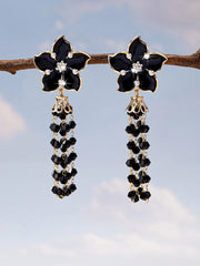 Elegant Summer Versatile Light Luxury High-End Women's Jewelry Earrings, Black Oil-Dri close-up view