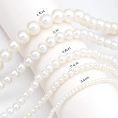 Imitation Pearl Necklace Adjustable Elegant Irregular Beads New Trend Date Wedding Par close-up view