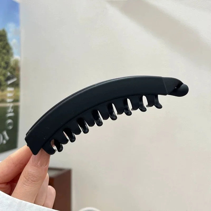 Hair Clips Solid Color Banana Clip Fish Shaped Hairpin Women's Hair Accessories Fashion Ponytail Barrettes Hair Claws Hairpins
