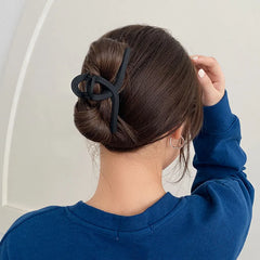 Women Elegant Black Geometric Plastic Hair Claw Lady Sweet Long Hair Holder Toothed H alternate view