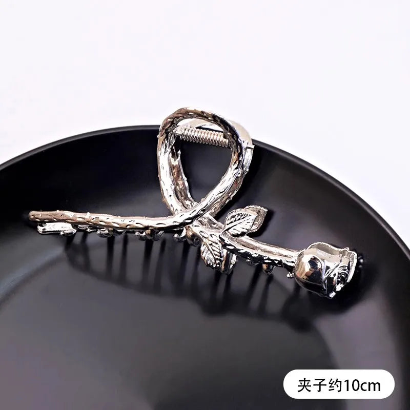 Vintage Silver Geometric Metal Hair Claw For Women Girls Long Hair Holder Headband Hai close-up view
