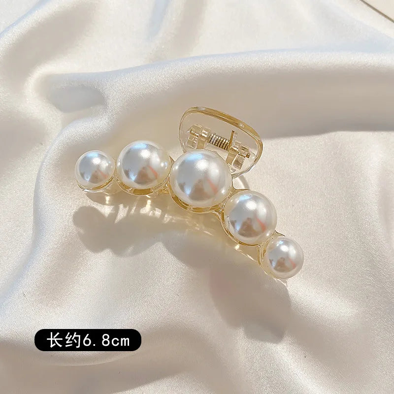 Simulated Pearl Hair Claws for Women Korean Acrylic Hair Clips Girls Large Size Barre lifestyle view
