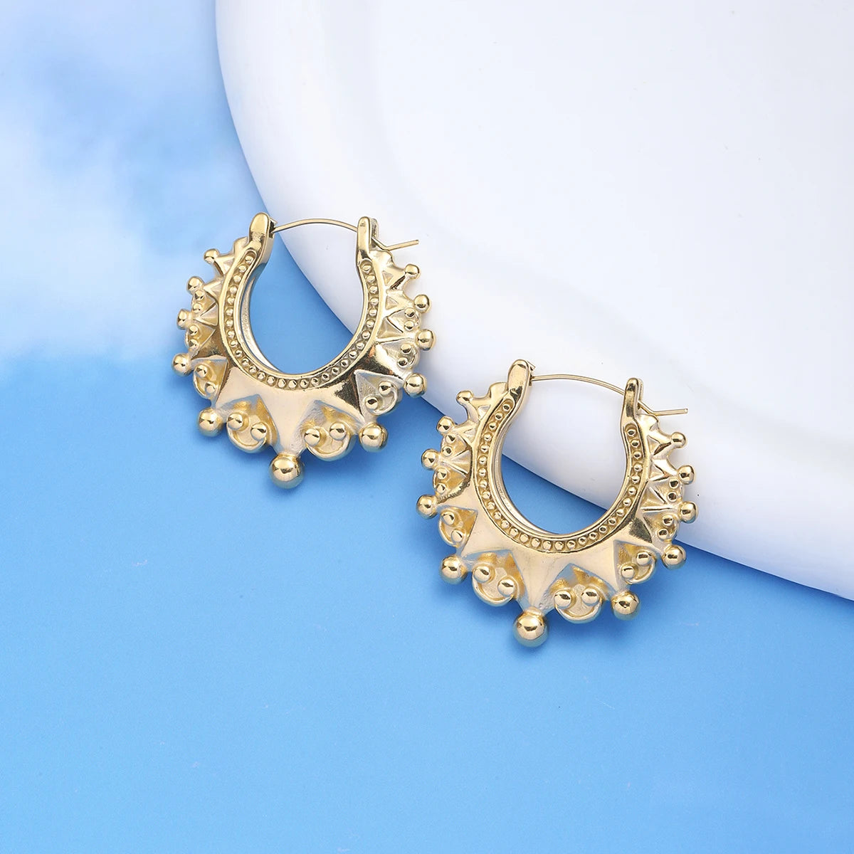 Vintage Stainless Steel Pointed Hoop Earrings | Victorian Bohemian Ear Jewelry detail view