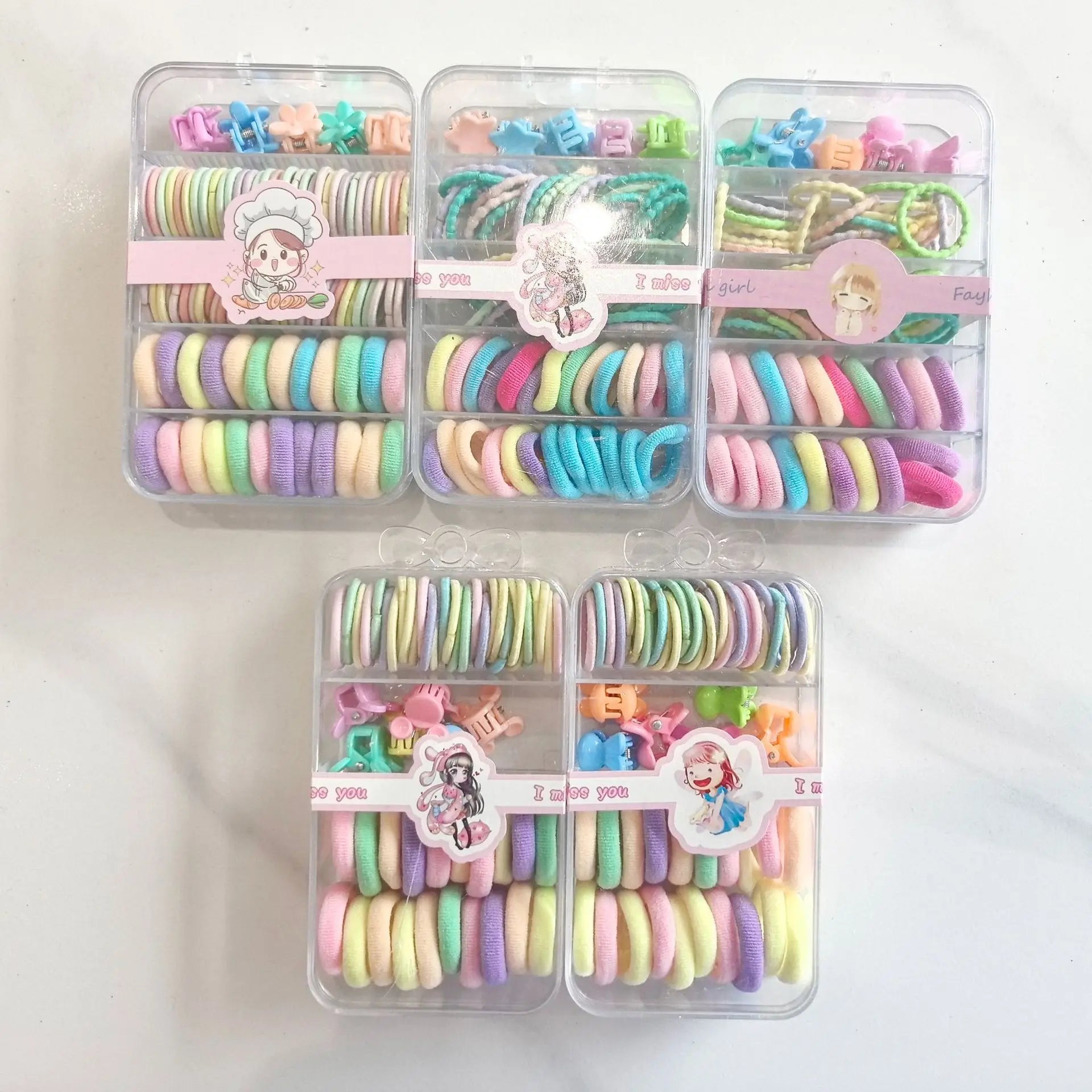 A large quantity of children's cute hair accessory set. Children's hair accessory combination set