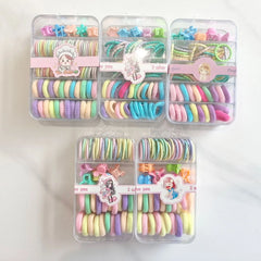 A large quantity of children's cute hair accessory set. Children's hair accessory combination set