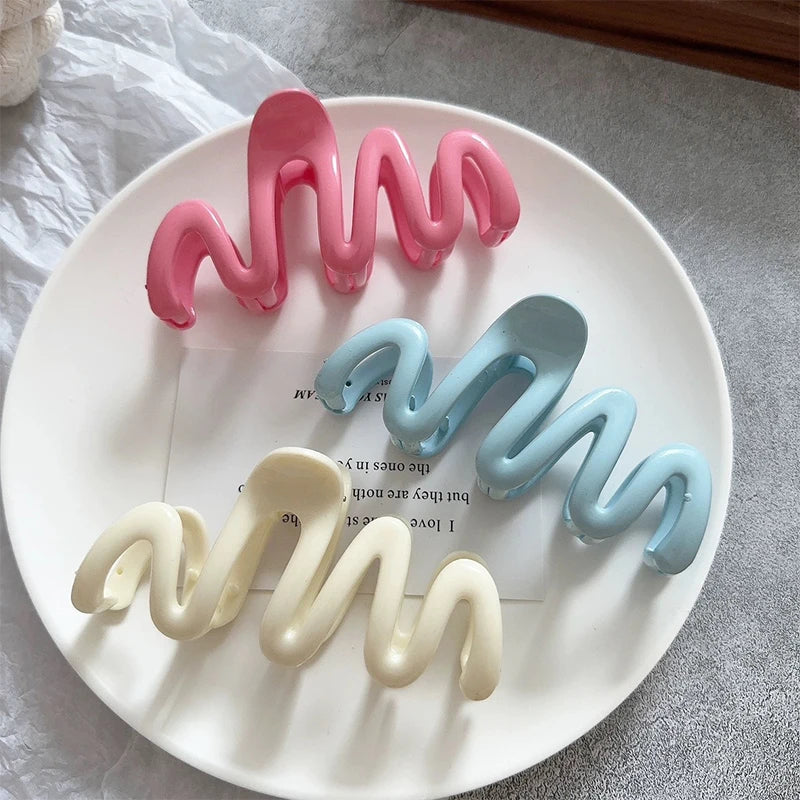 Dopamine Creamy Color Geometry Wave Line Back Head Hair Claw Hair Claw Clip Women Girl close-up view