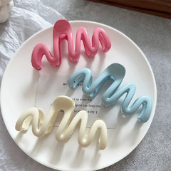 Dopamine Creamy Color Geometry Wave Line Back Head Hair Claw Hair Claw Clip Women Girl close-up view